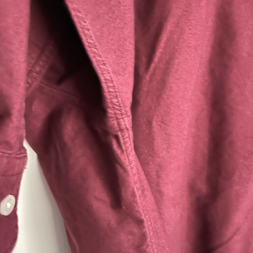 AMERICAN Eagle Burgundy Button Down Shirt - Men's Medium Heavier Weight Fabric - Picture 2 of 8